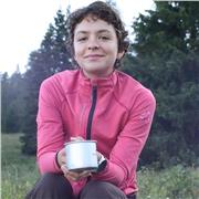 Laurenda in Lettere moderne offre lezioni di Letteratura italiana a studenti di istituti medi e superiori